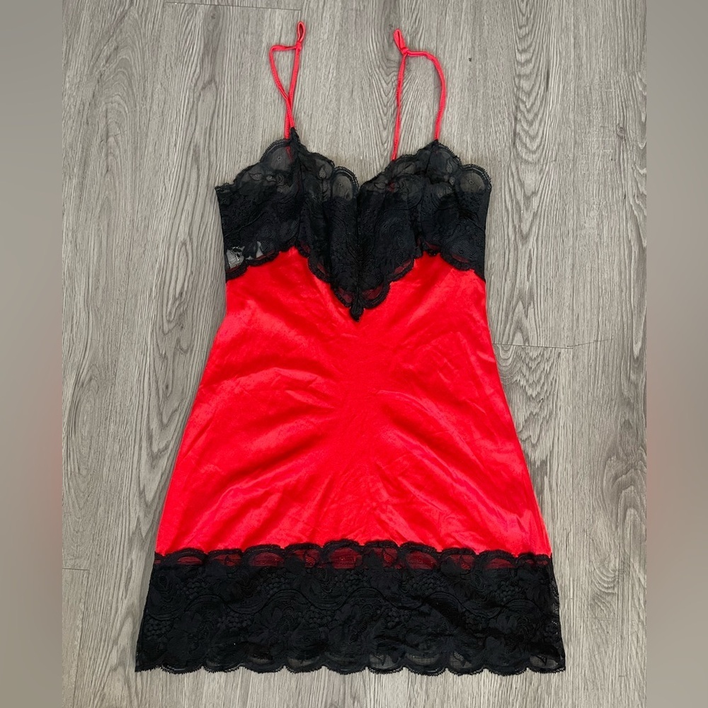 Vintage gold label Victoria’s Secret slip dress